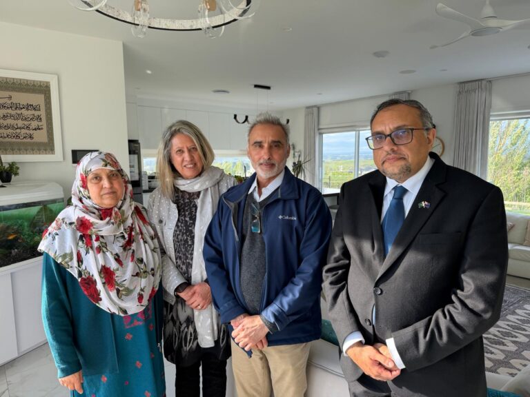 Absolute delight to meet eminent Pakistani scholars, scientists and academics based in Palmerston North